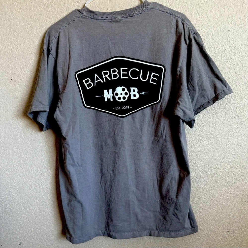 Barbecue Mafia Large gray shirt